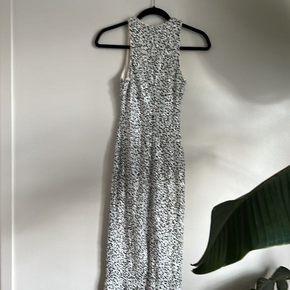 DRESS THE POPULATION SHAWN CONFETTI DOT SEQUIN SLEEVELESS SHEATH COCKTAIL DRESS - Picture 3 of 4